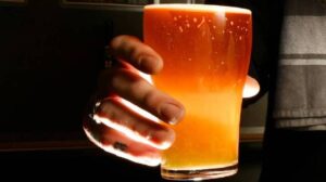 Tasmanian politicians accused of being under the influence of alcohol while in Parliament